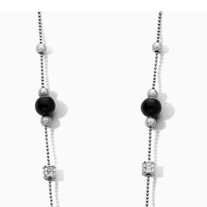 Perfect set: Black Beaded Necklace with matching earrings!
